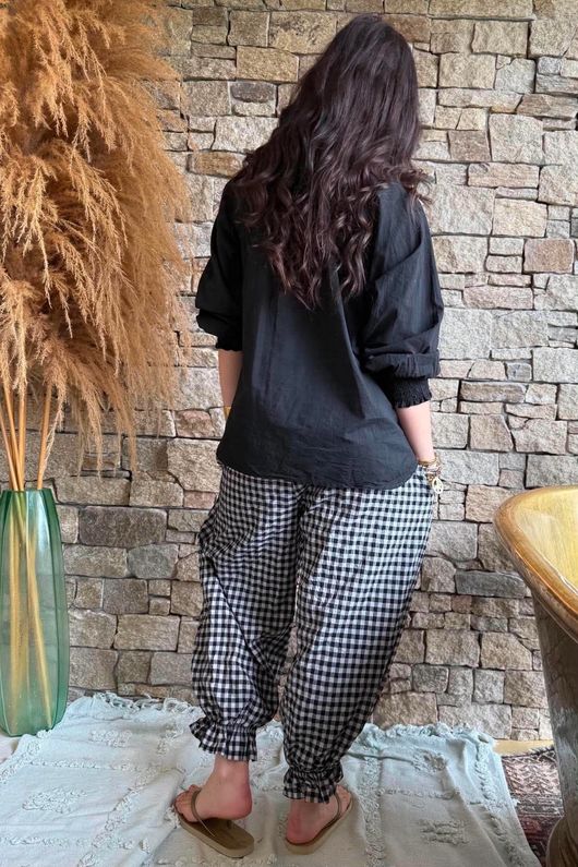 Larc Poet Blouse Black